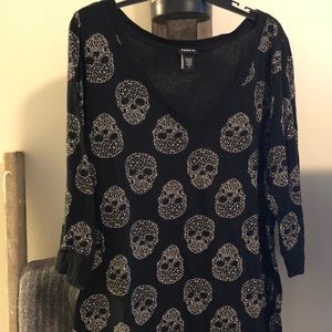 Torrid light weight skull sweater
